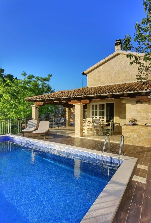 Dvori Dida Mile Villa Sveti Petar (Zadar)