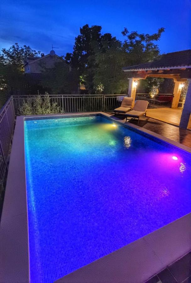 Villa Dvori Dida Mile Sveti Petar (Zadar)