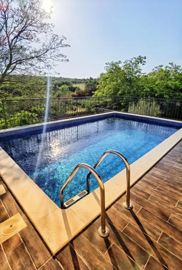 Villa Dvori Dida Mile Sveti Petar (Zadar)